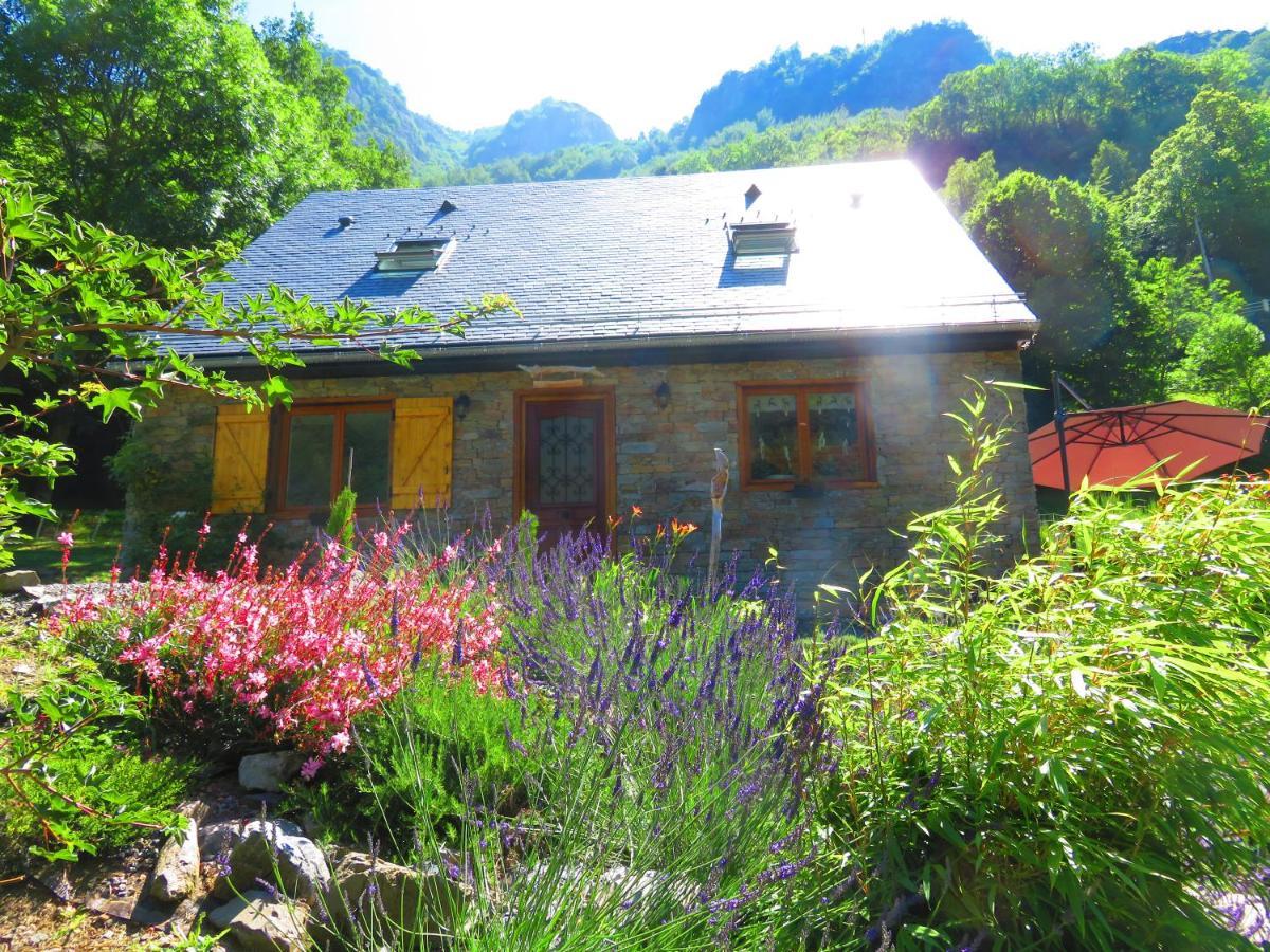 Le Bordarriben Sauna & Spa 4 Etoiles Gèdre Exterior foto